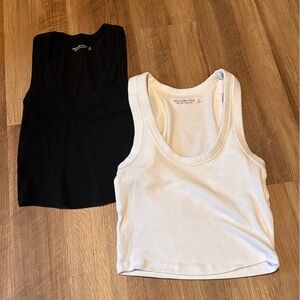 Set of two Abercrombie and Fitch cropped tank tops size small